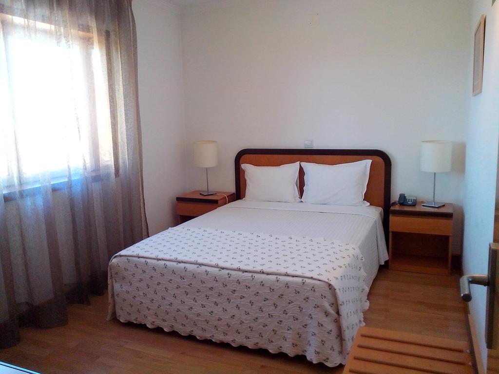 Hotel Mirafresno Міранда-ду-Дору Номер фото